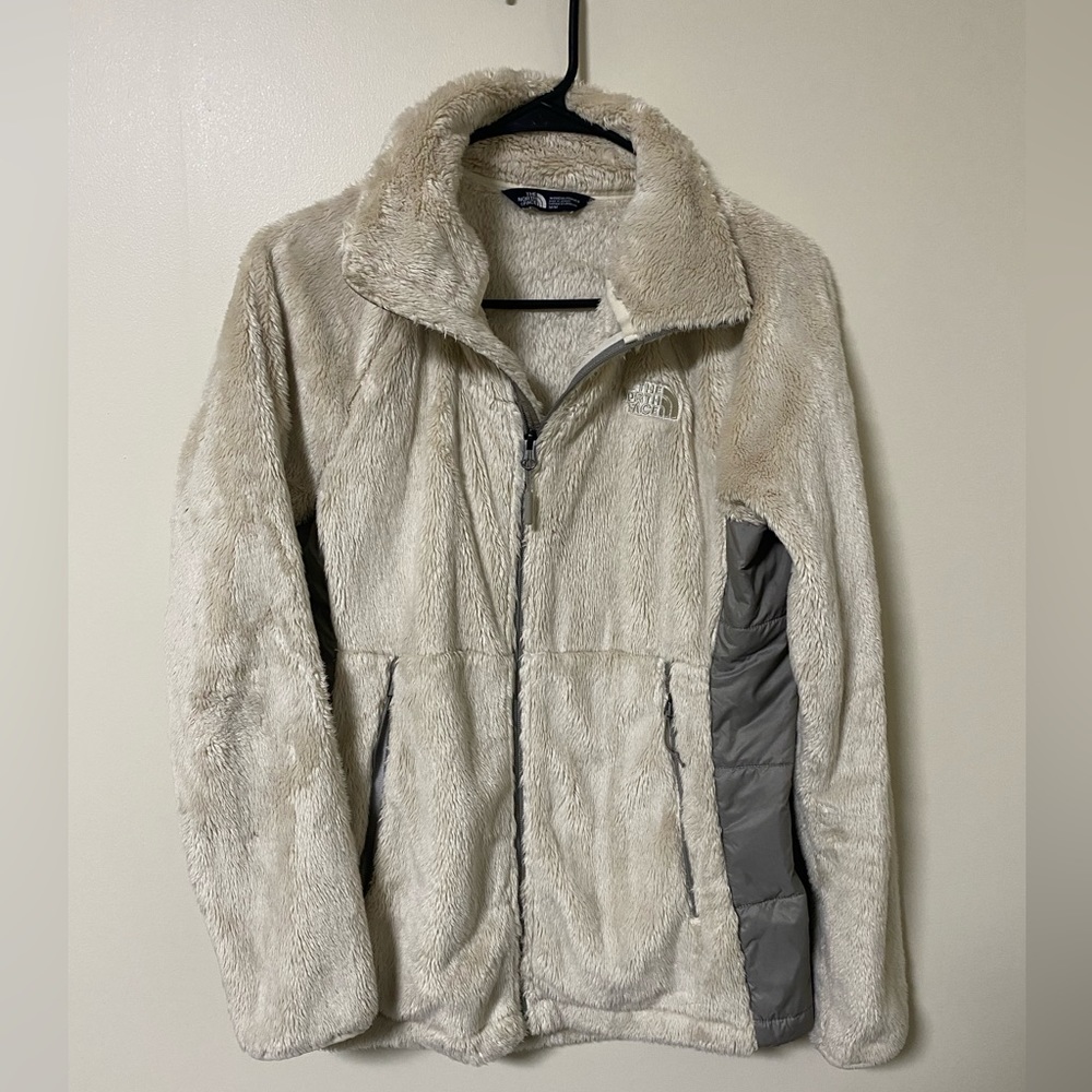 Women’s North Face Sweater